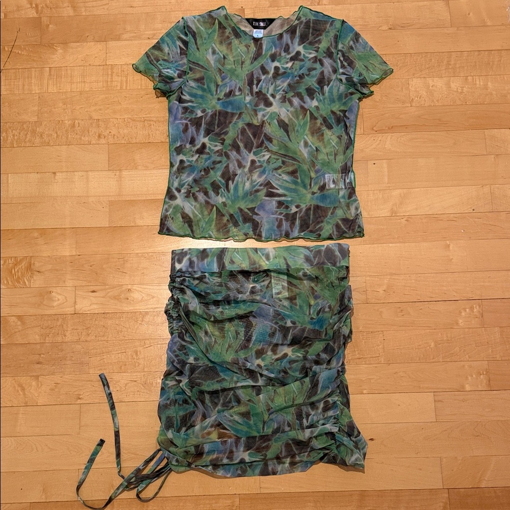 Kim Shui Two-Piece Set